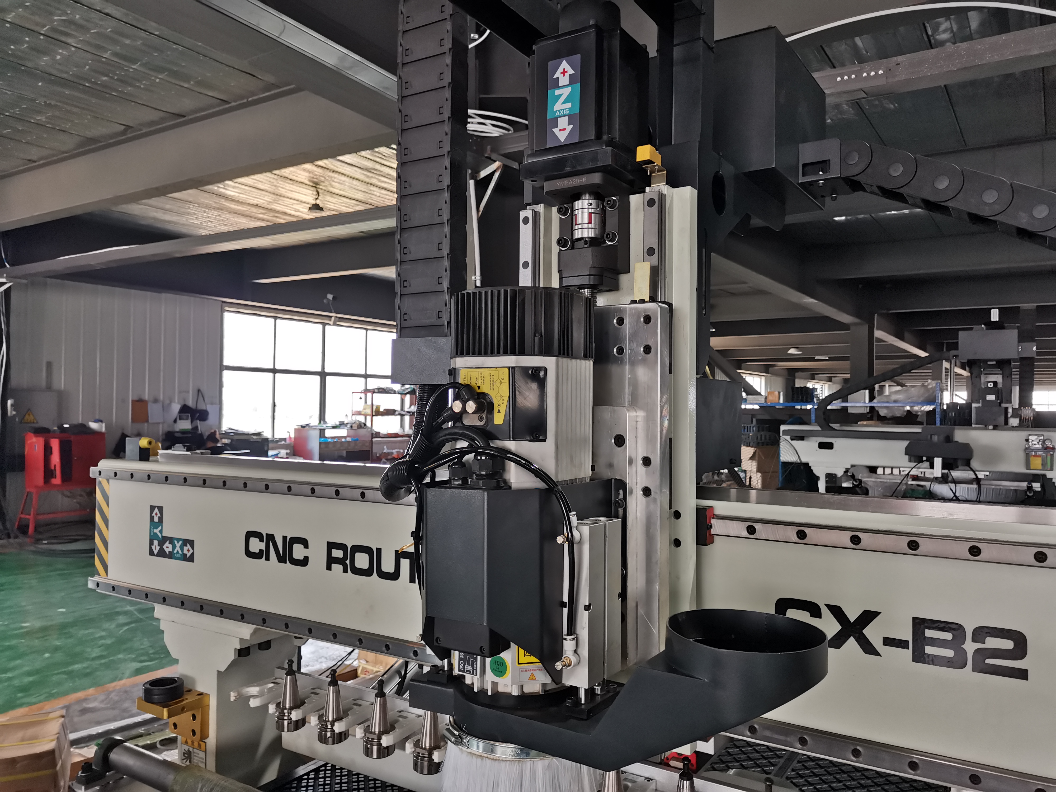 สาเหตุของความเสียหายต่อแกนหมุนของเครื่องตัด CNC คืออะไร?