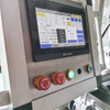 Eritt&auml;in tarkka puuoven lukitusreikien poraus CNC-reititin